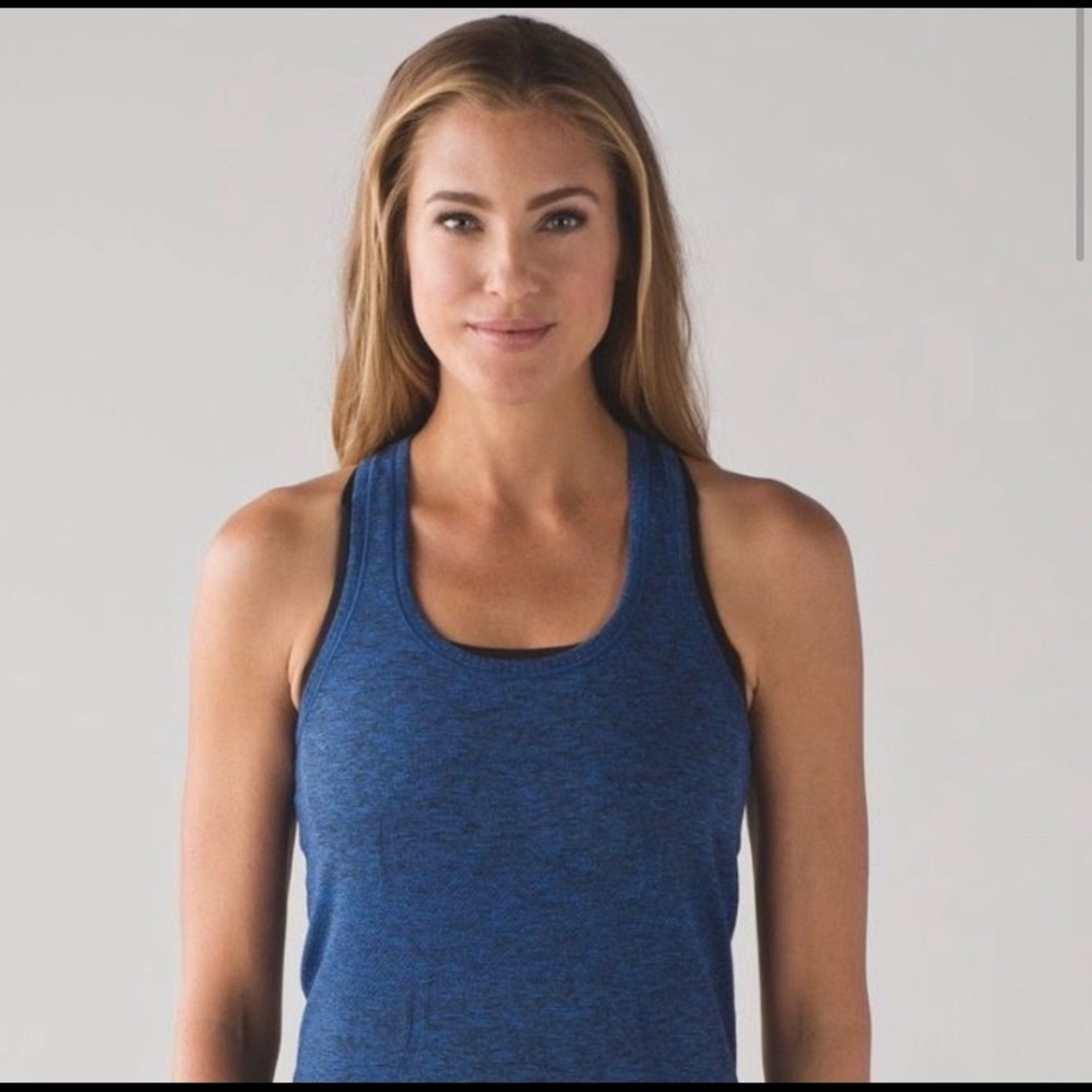 Lululemon | Blue swiftly tank size 4